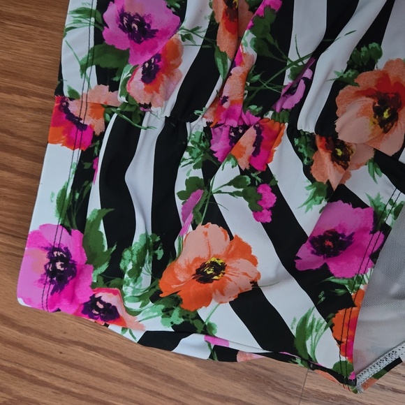 NWOT Torrid Floral Swim Bottom - Picture 2 of 7